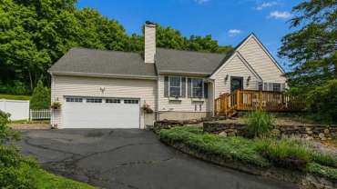 1.04 acres in Hartford County, CT