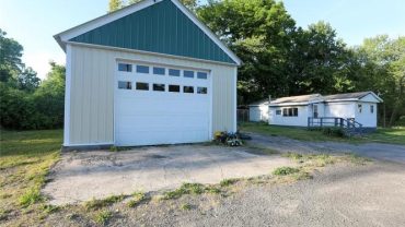 75 Walton Ln, Hurley, NY 12443