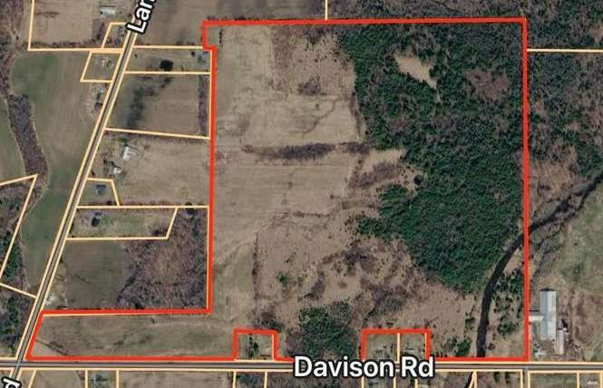 460 Davison Rd, Mooers Forks, NY 12959